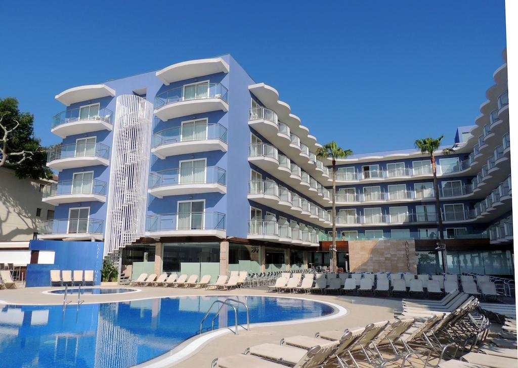 Hotel Augustus Cambrils Eksteriør billede