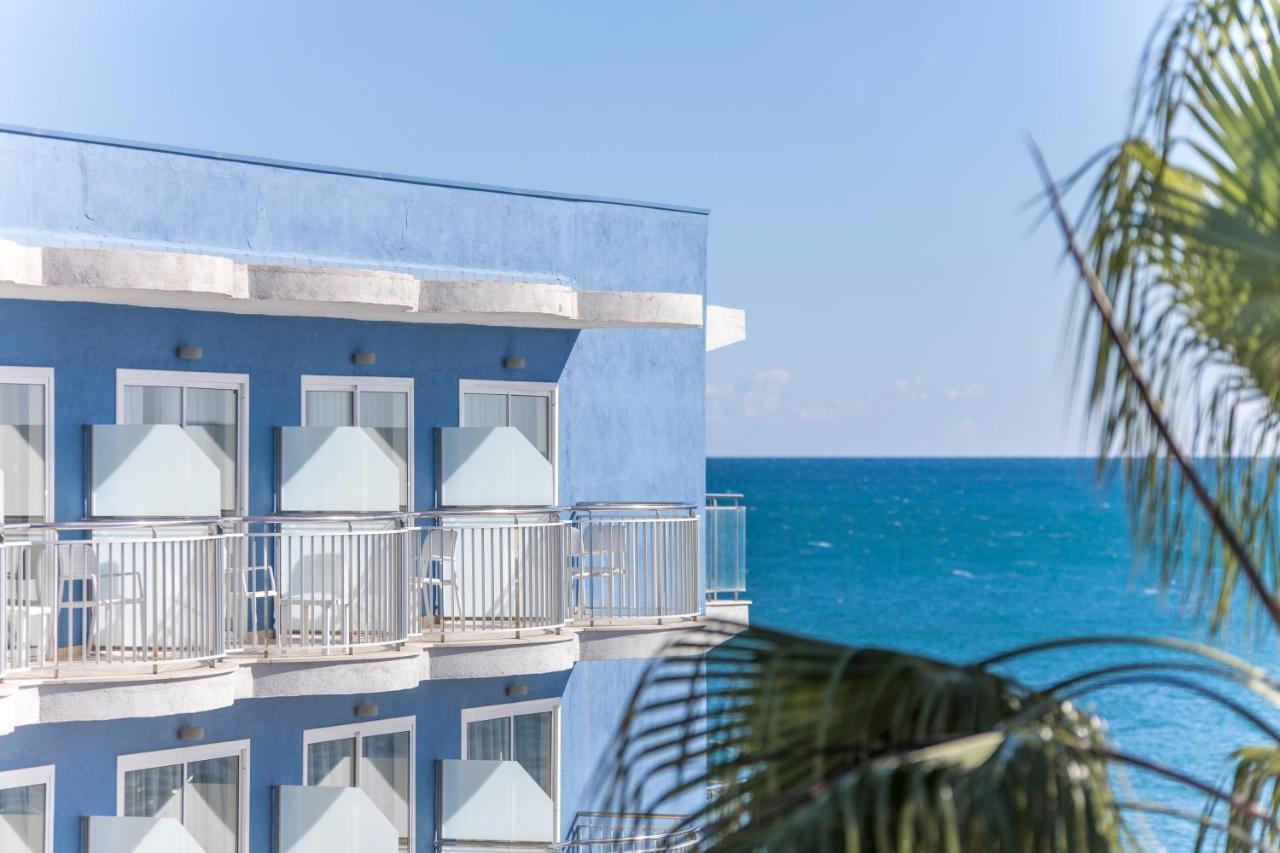 Hotel Augustus Cambrils Eksteriør billede
